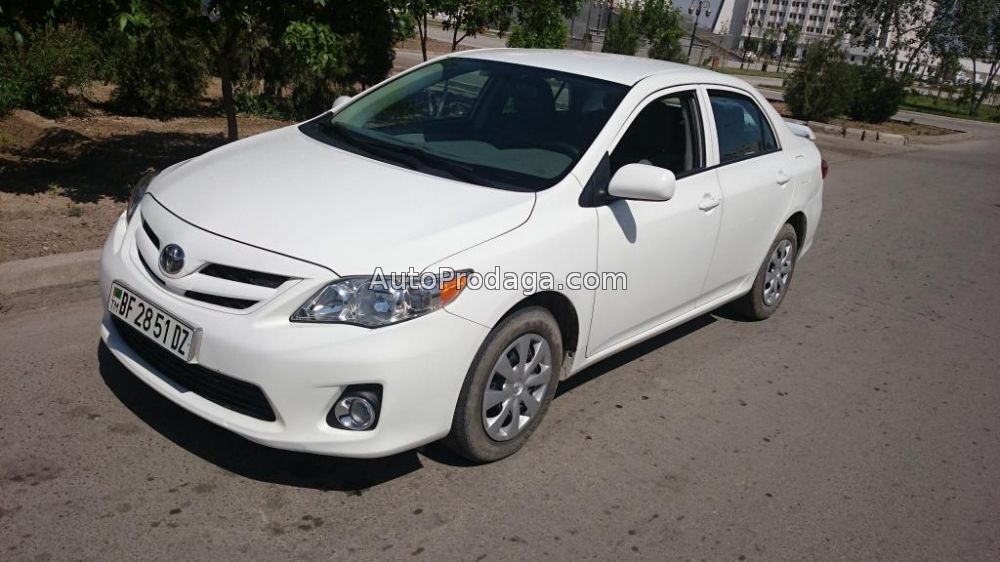 Продам авто Toyota Corolla LE 1,8 L 2013