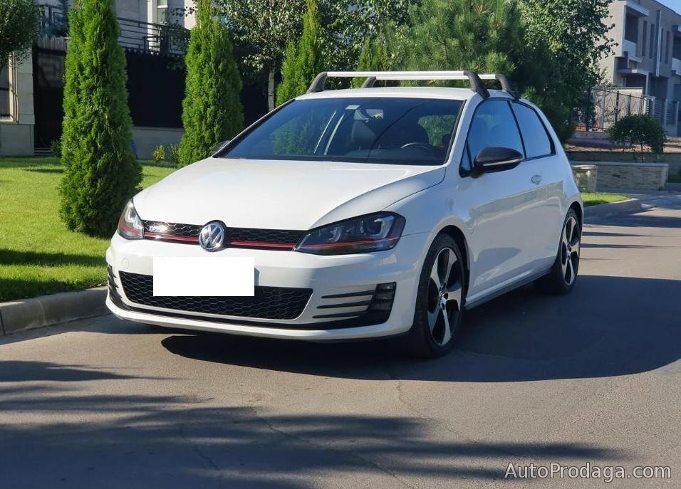 Болгария, Варна, Golf GTI, Generation VII,  2.0 бензин,, 2016 г., 15 200$
