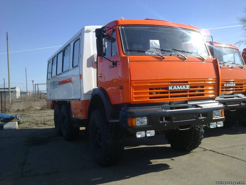 Автобус Вахта НЕФАЗ 4208 на шасси КамАЗ